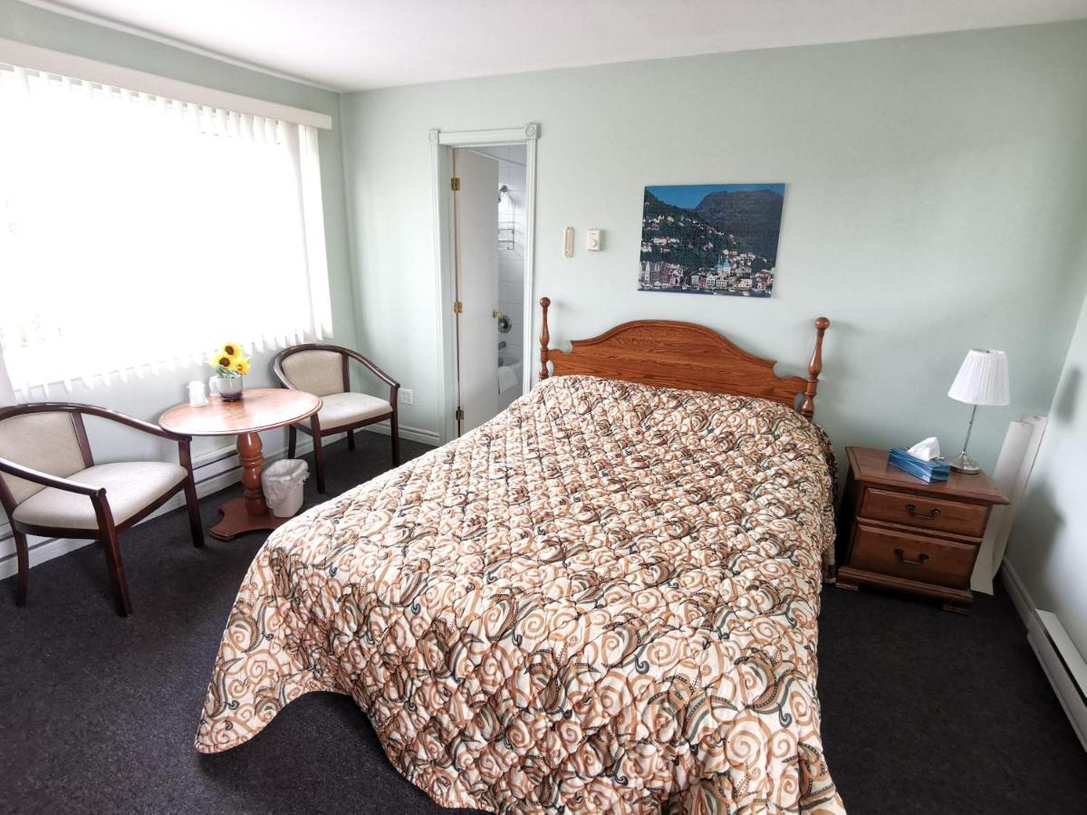 Motel Sainte Catherine Buitenkant foto