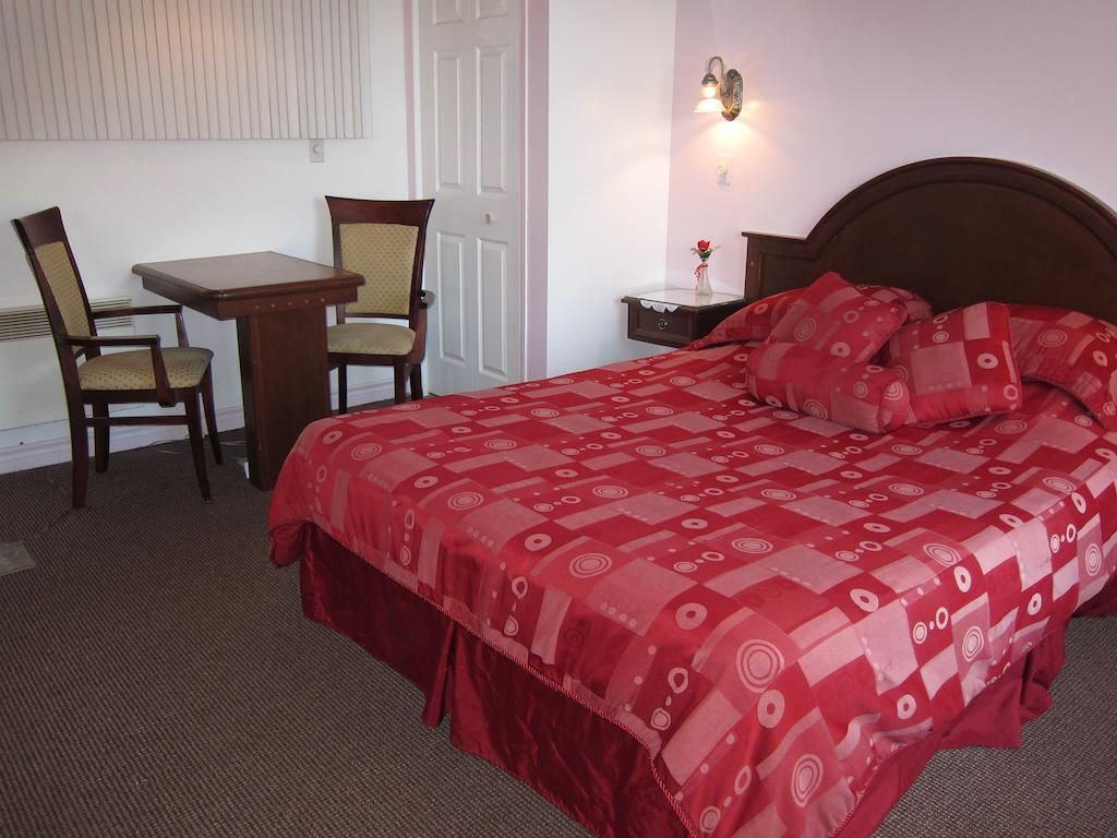 Motel Sainte Catherine Kamer foto